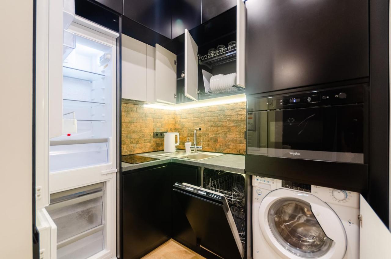 Petrovdom Apartment 183А-183B In Rc New York Concept House, 74 Antonovycha Street Kiev Exteriör bild